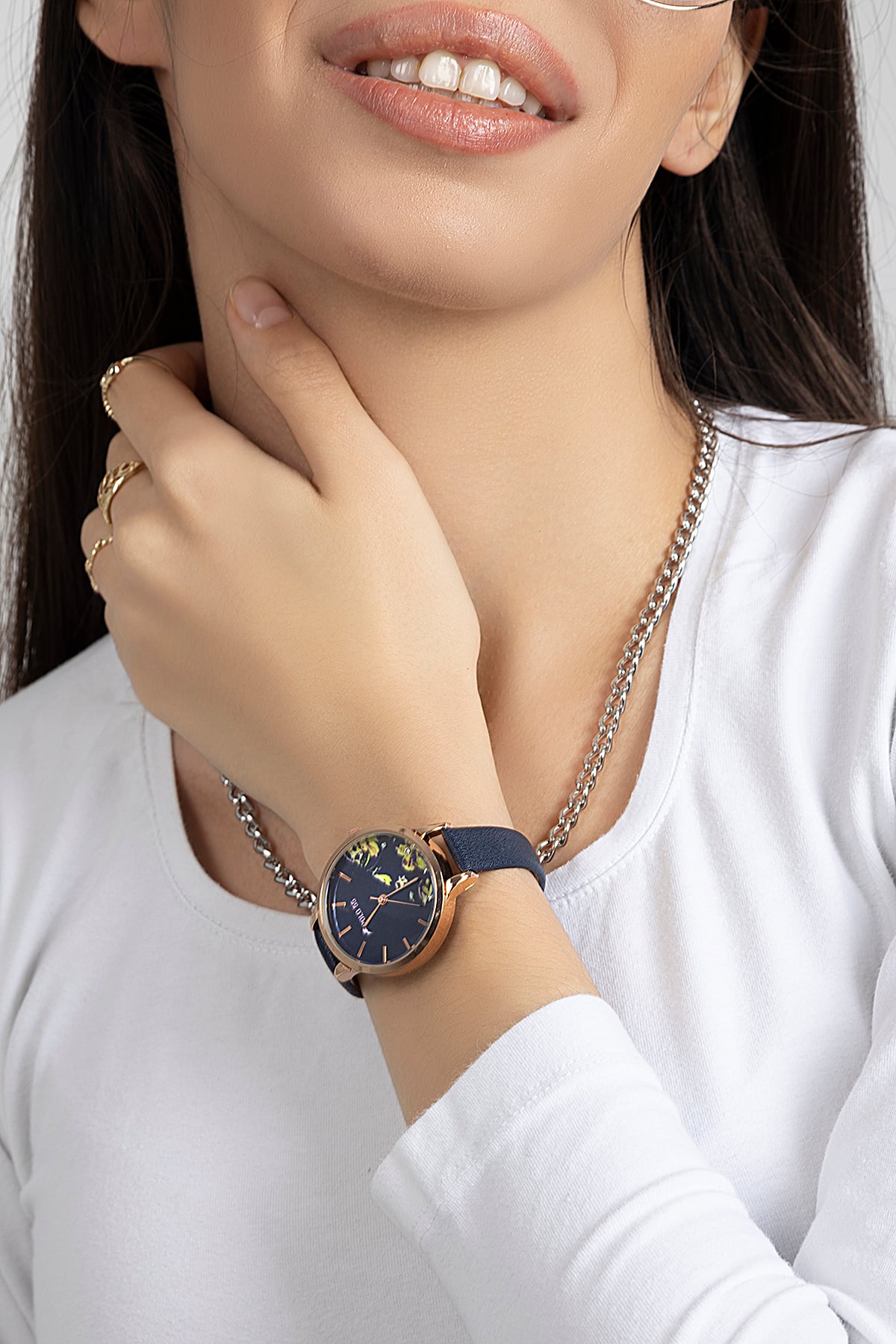 Polo55 Çiçekli Kadran Deri Kordon Kadın Kol Saati PLKK019R005