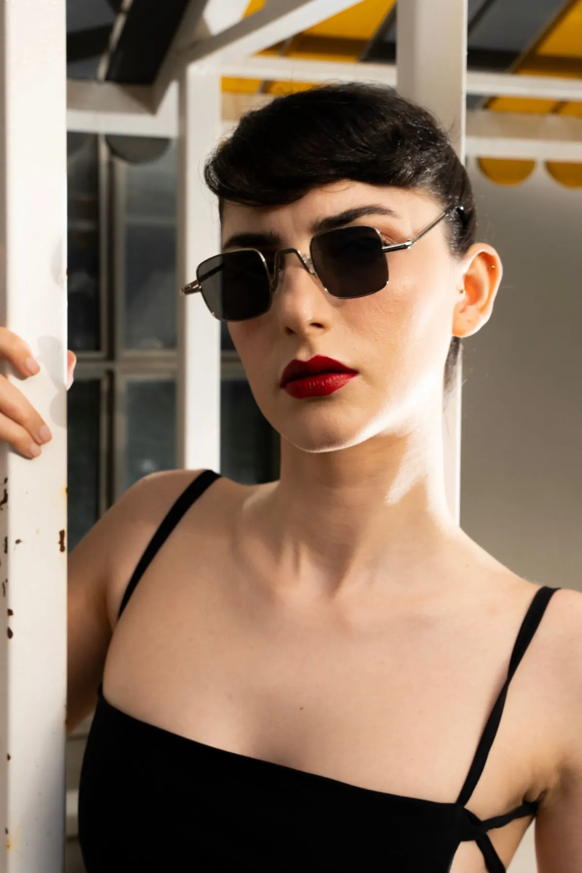 Polo55 Gümüş Metal Çerçeve Kare Retro Tasarım Kadın Güneş Gözlüğü