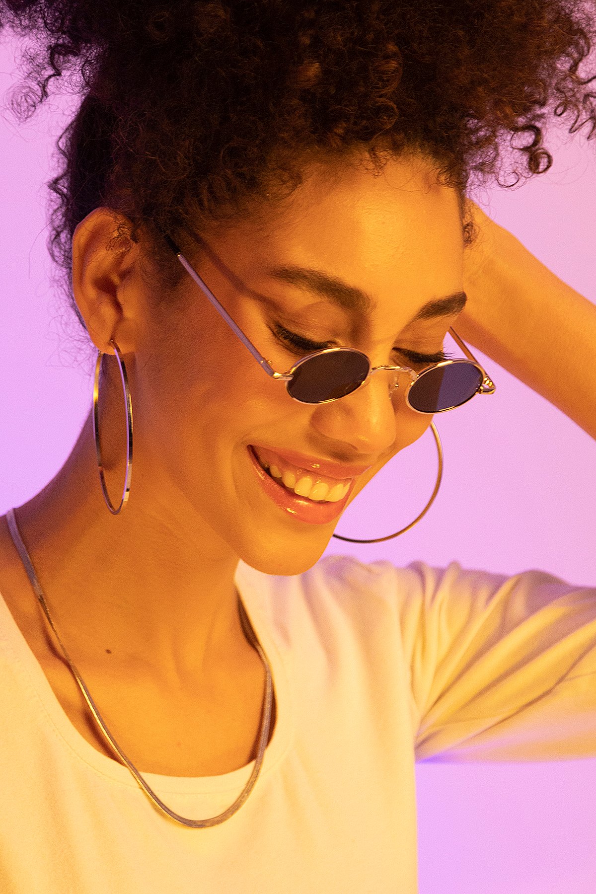 POLO55 Siyah Camlı Gold Metal Çerçeveli Küçük Oval Güneş Gözlüğü