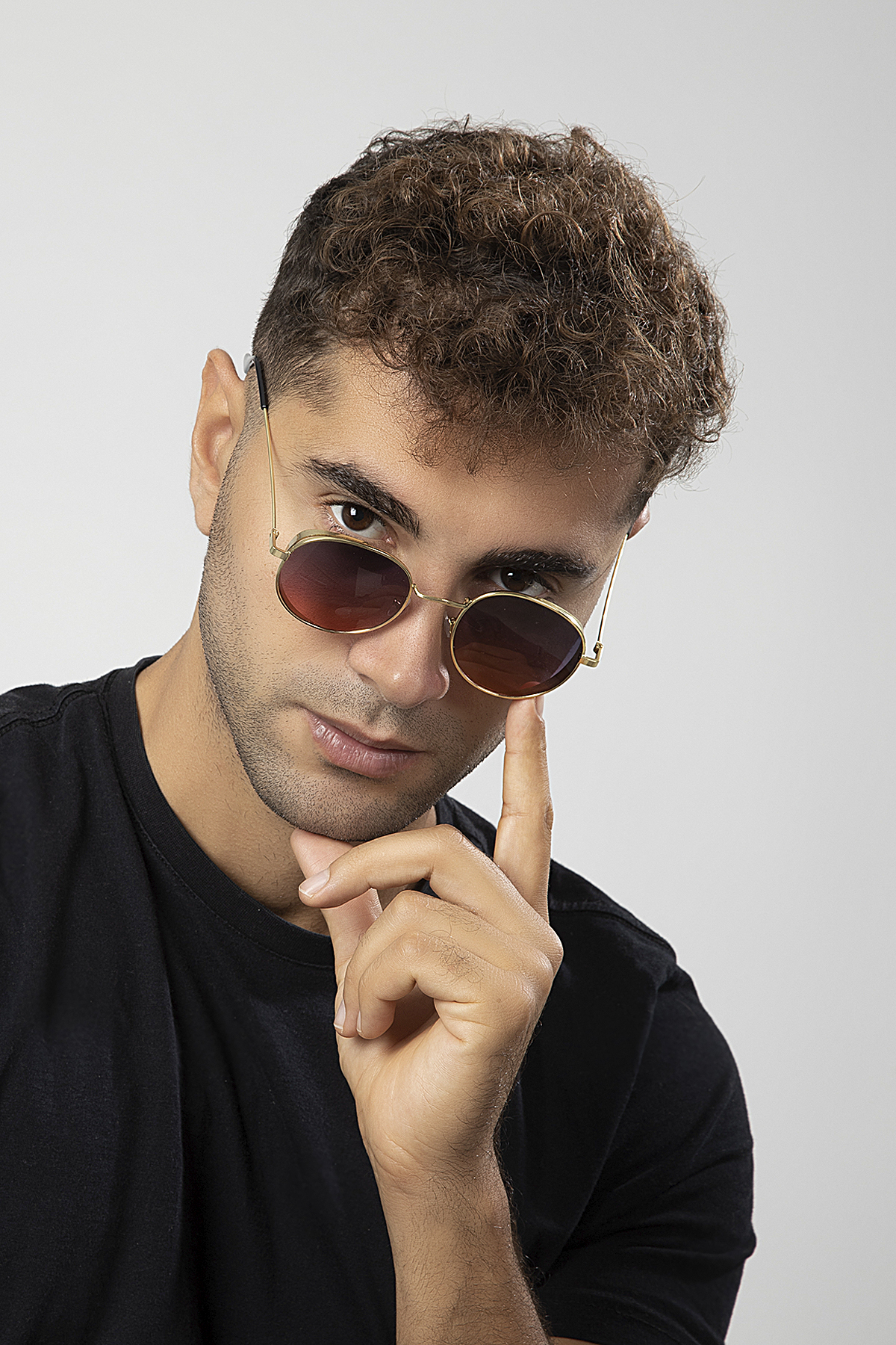 Siperlikli Round Metal Erkek Güneş Gözlüğü