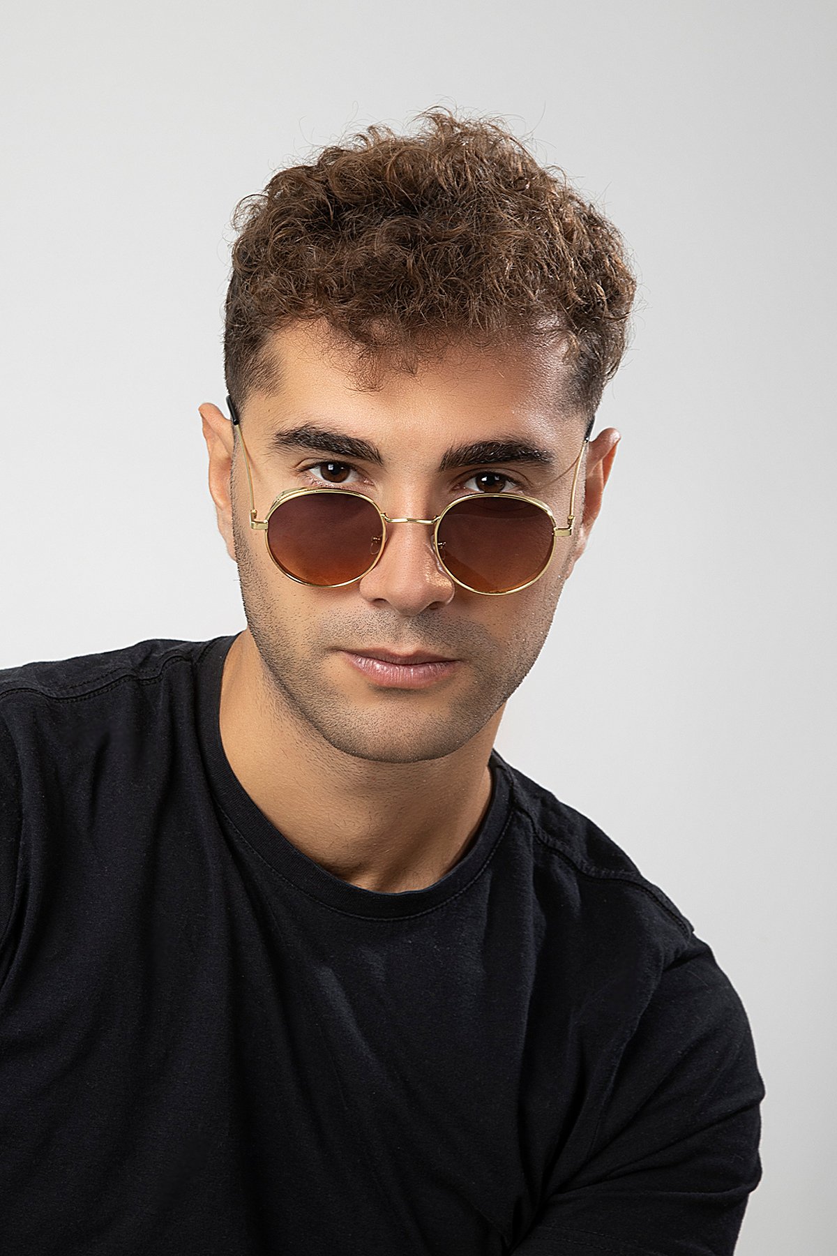 Siperlikli Round Metal Erkek Güneş Gözlüğü