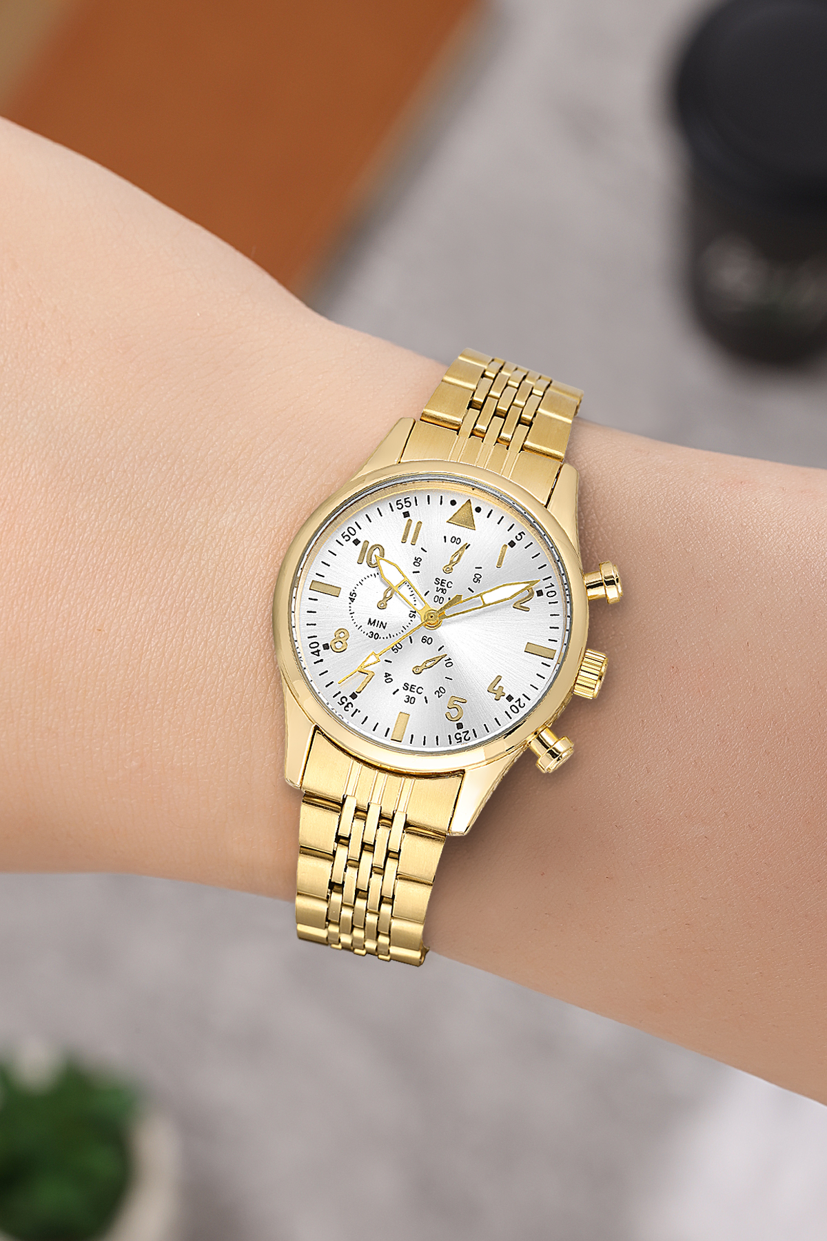 Zamansız Tasarım Metal Kordon Kadın Kol Saati