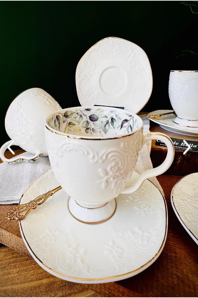 6 Kişilik Çiçek Kabartmalı Porselen Çay Fincanı