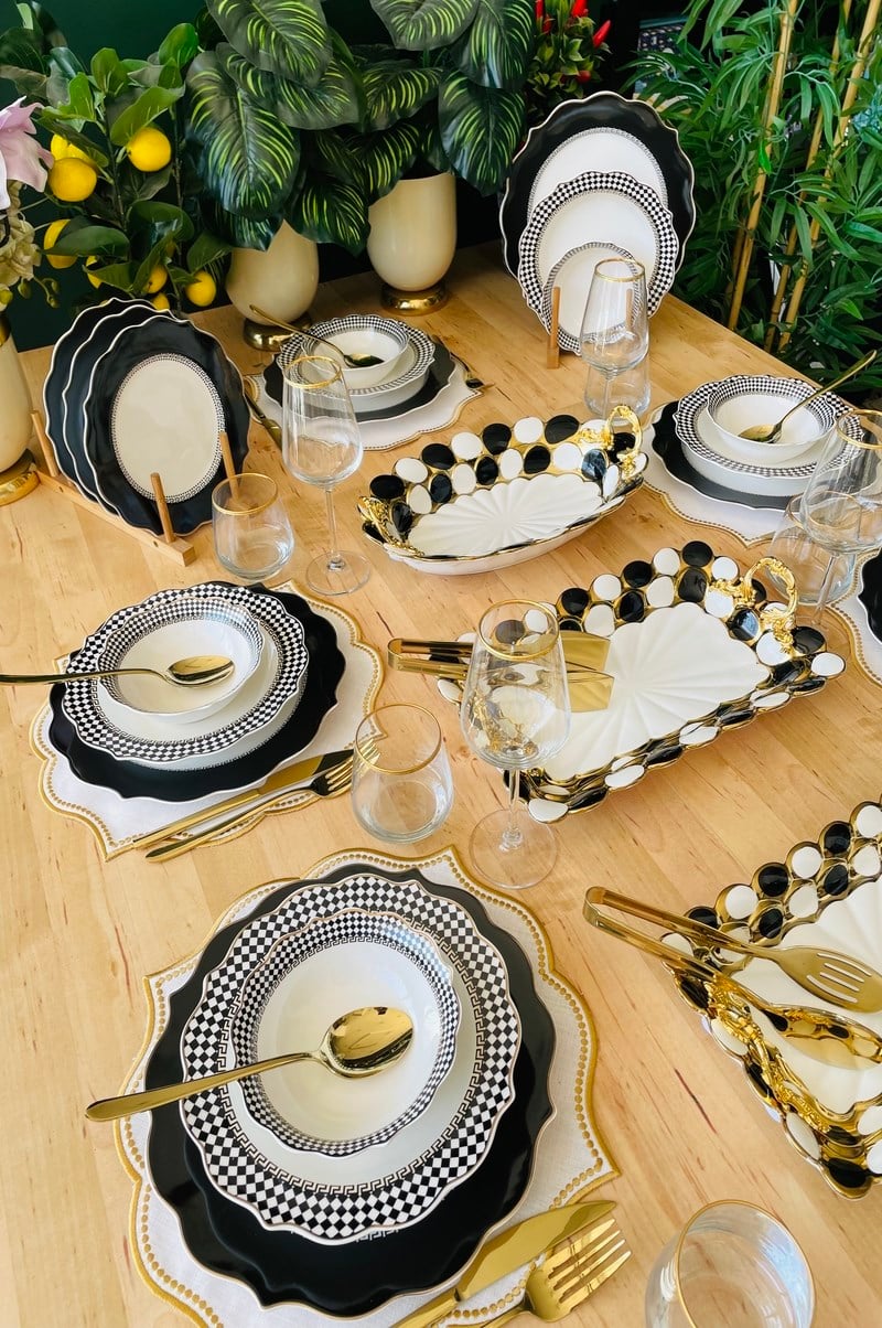 DAMA DESENLİ 12 KİŞİLİK 67 PARÇA YEMEK TAKIMI