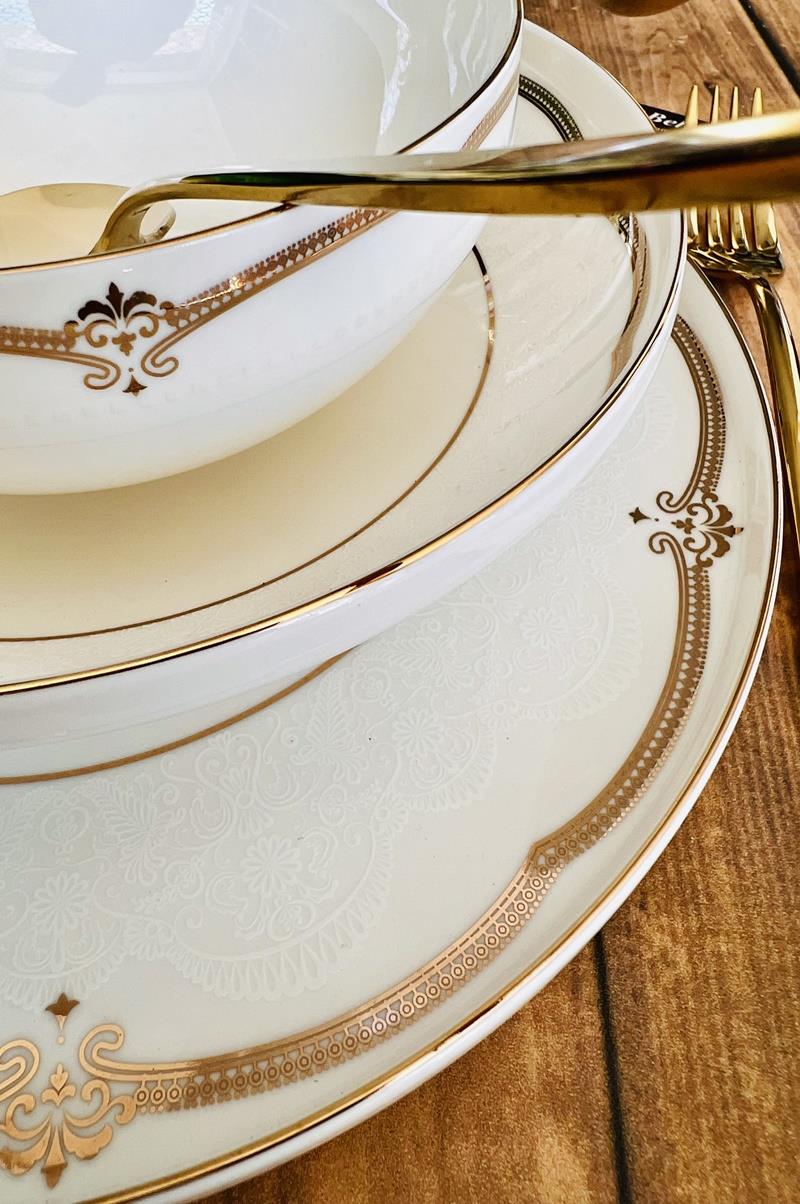 Liplan 24 Parça Bone Porselen Yemek Takımı