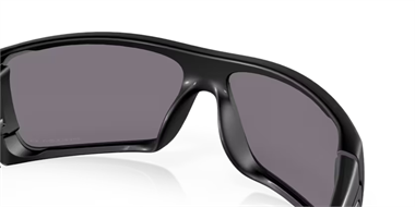 Oakley 0OO 9101 68 27
