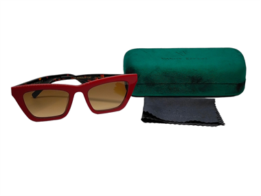 Vanity Effect Mia BORDEUX-TORT 51