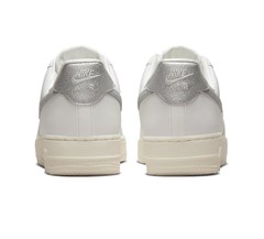 Nike Air Force 1 07 Sneaker Kadın Ayakkabı DQ7569-100