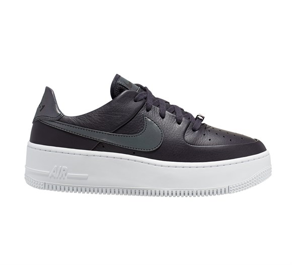 air force 1 sage low lx sneaker