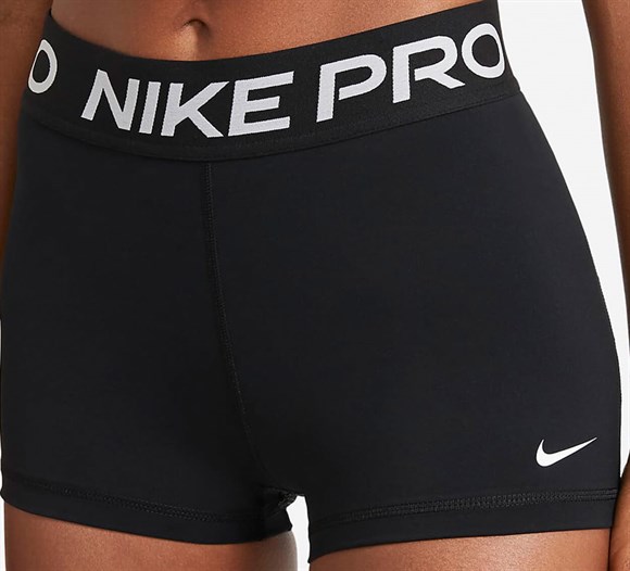 Nike Pro 8 cm Kadın Şortu