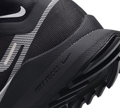 Nike Pegasus Trail 4 GORE-TEX Su Geçirmez Arazi Tipi Kadın Koşu Ayakkabı DJ7929-001