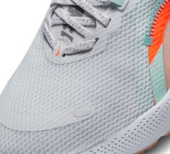 Nike React Escape Run 2 Premium Kadın Yol Koşu Ayakkabı DQ4363-001