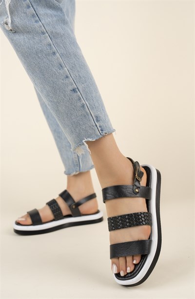 3 Bantlı Vaketa Sandalet SİYAH