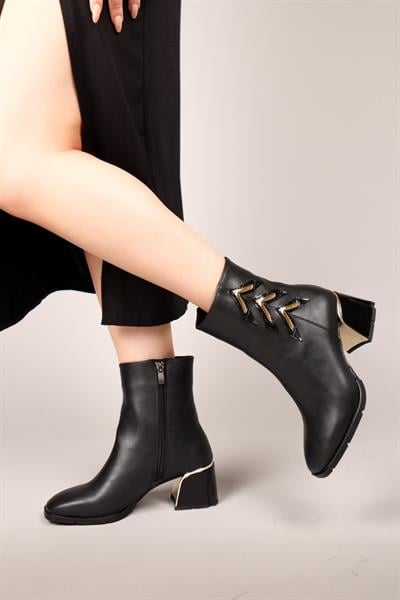 ANOUK Gold Detaylı Topuklu Bot SİYAH