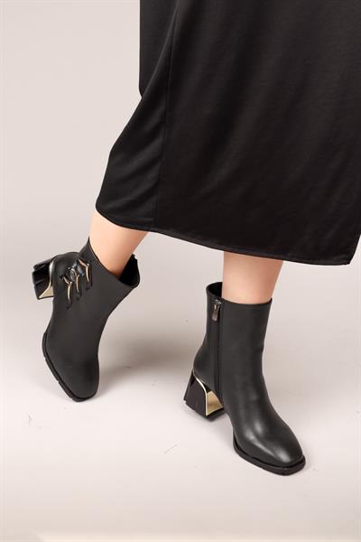 ANOUK Gold Detaylı Topuklu Bot SİYAH