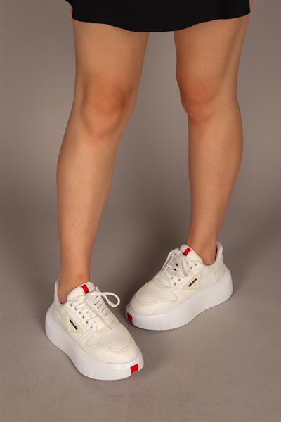ARNA Kırmızı Detaylı Kadın Spor Ayakkabı BEYAZ