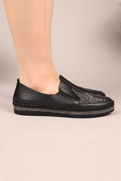 ASTRAL Yıldız Taşlı Lastikli Sneakers SİYAH