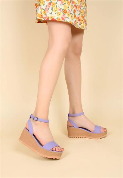 Bilek Bağlı Dolgu Topuklu Ayakkabı LİLA