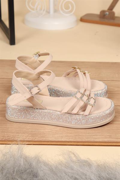 Bilek Bağlı Tabanı Taşlı Sandalet TEN