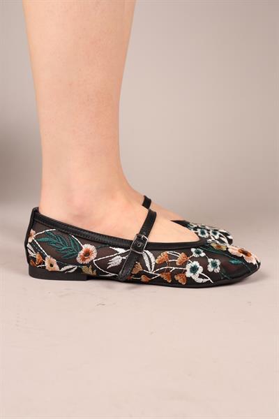 BLOOM Çiçek Nakışlı Babet SİYAH