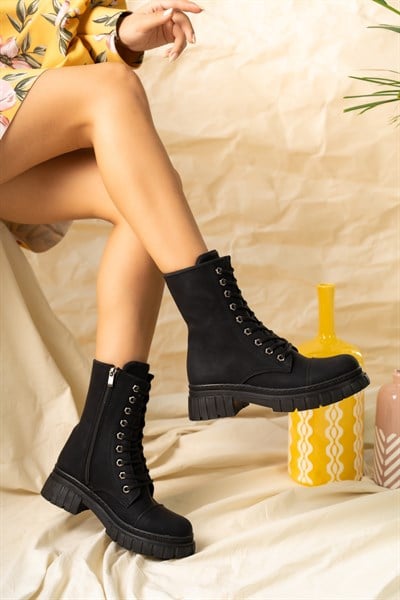 Burun Dikişli Postal SİYAH