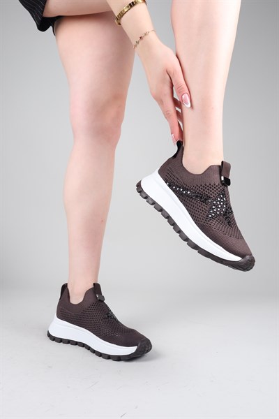 CAMİRİ Taş Aksesuarlı Triko Bağcıksız Sneakers KAHVERENGİ