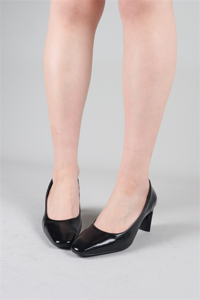 CERIL Alçak Topuklu Ayakkabı SİYAH