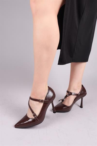 CHERAW V Bantlı Stiletto KAHVERENGİ