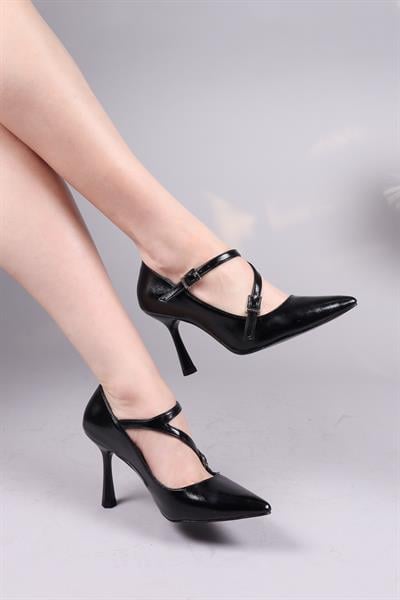 CHERAW V Bantlı Stiletto SİYAH