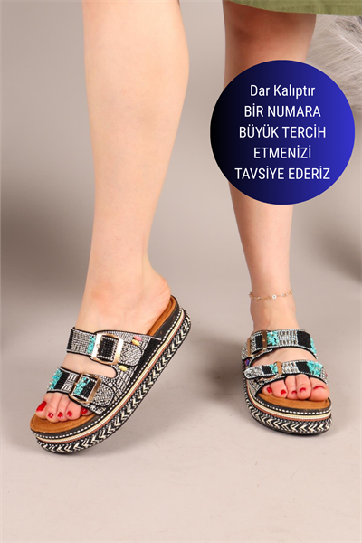 CONCHA Boncuk ve Taş Aksesuarlı Terlik SİYAH