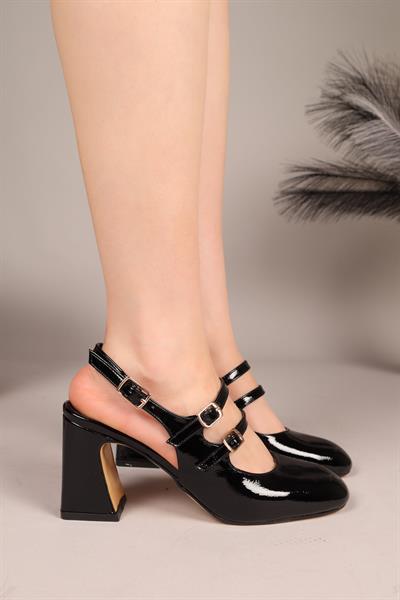 DELVAN Çift Tokalı Rugan Topuklu Ayakkabı SİYAH