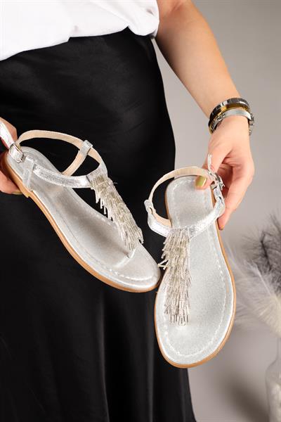 FLOPPY Sarkıt Boncuklu Parmak Arası Sandalet GÜMÜŞ