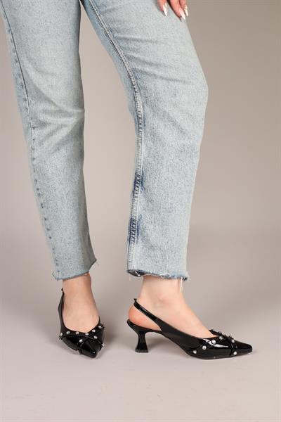 FUDGEM Taş Detaylı Rugan Stiletto SİYAH