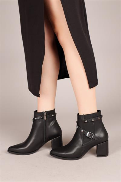 GİTA Troklu Topuklu Bot SİYAH