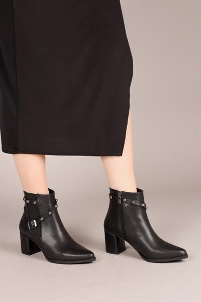 GİTA Troklu Topuklu Bot SİYAH