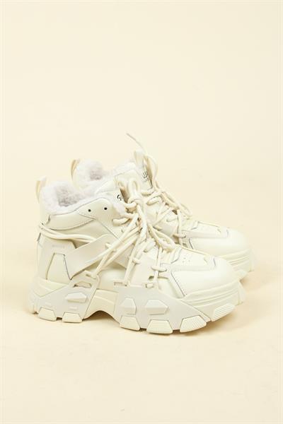 GUJA İçi Peluş Kalın Tabanlı Spor Bot TEN