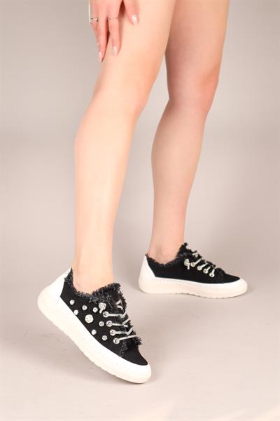 GUSTA Taş Bağcıklı Taş Detaylı Sneakers KOT SİYAH