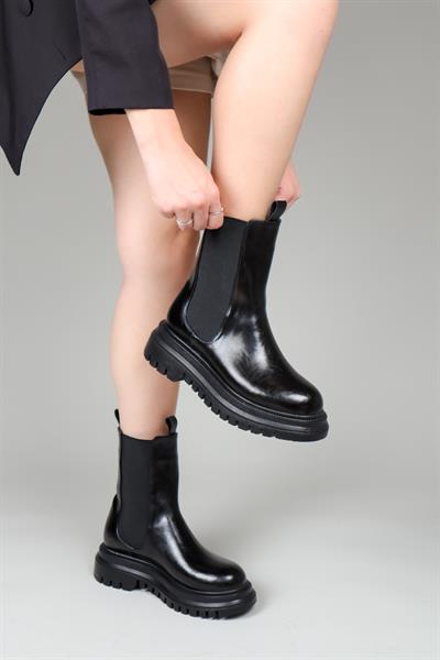 JANA Lastik Detaylı Uzun Bot SİYAH