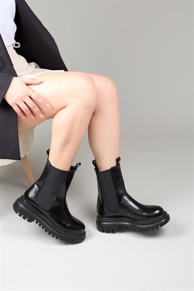 JANA Lastik Detaylı Uzun Bot SİYAH