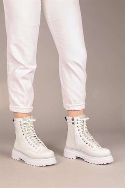 JETKA Bağcıklı Kadın Bot BEYAZ