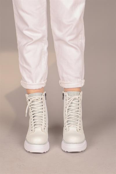 JETKA Bağcıklı Kadın Bot BEYAZ