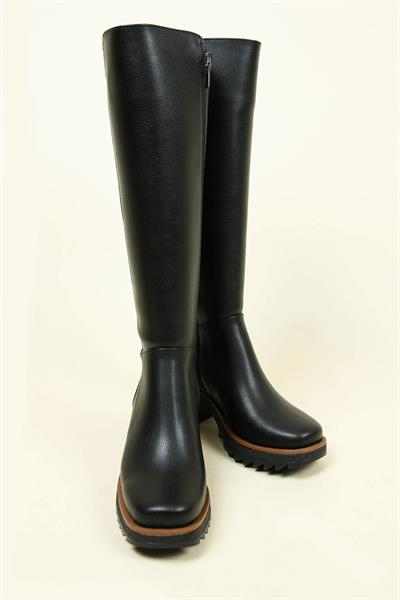 Kalın Topuklu Cilt Çizme  SİYAH