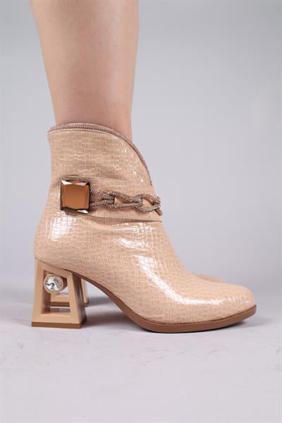 LİDYA Taş Tokalı Kadın Bot NUT