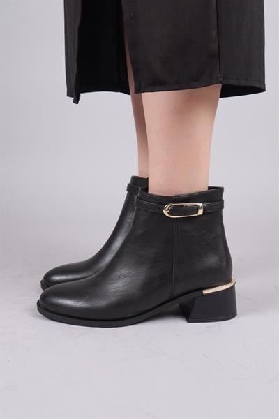 LİNZ Bileği Kemerli Alçak Topuklu Bot SİYAH