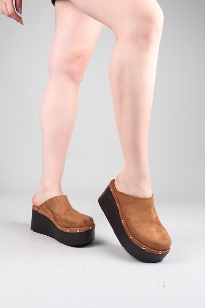 LORETO Troklu Burnu Kapalı Dolgu Topuk Terlik TABA