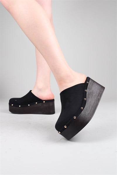 LORETO Troklu Burnu Kapalı Dolgu Topuk Terlik SİYAH