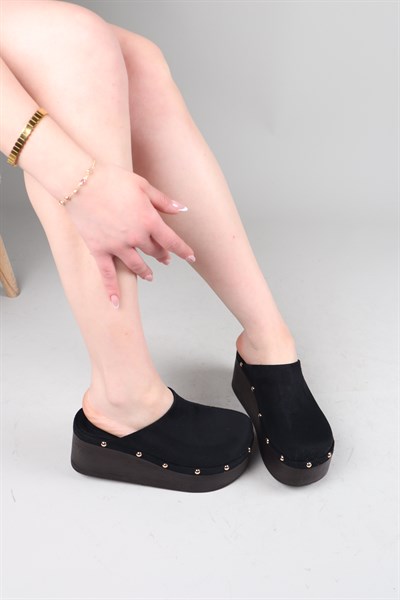 LORETO Troklu Burnu Kapalı Dolgu Topuk Terlik SİYAH