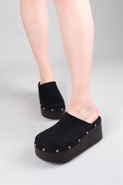 LORETO Troklu Burnu Kapalı Dolgu Topuk Terlik SİYAH