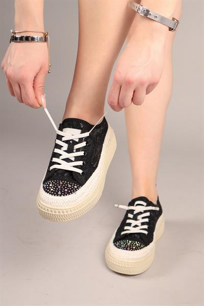 LUXORA  Lastik Bağcıklı Dantel Sneakers SİYAH