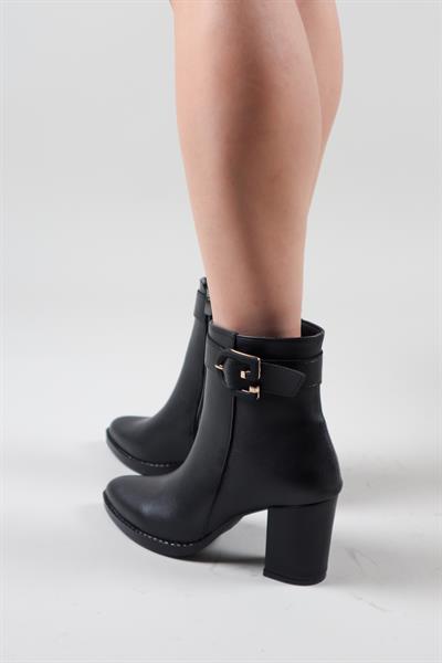 MAGDOLNA Kemerli Kadın Topuklu Bot SİYAH